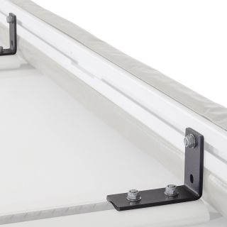 31126-Universal-and-Sunseeker-Awning-Kit-01