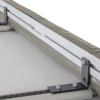 31126-Universal-and-Sunseeker-Awning-Kit-02